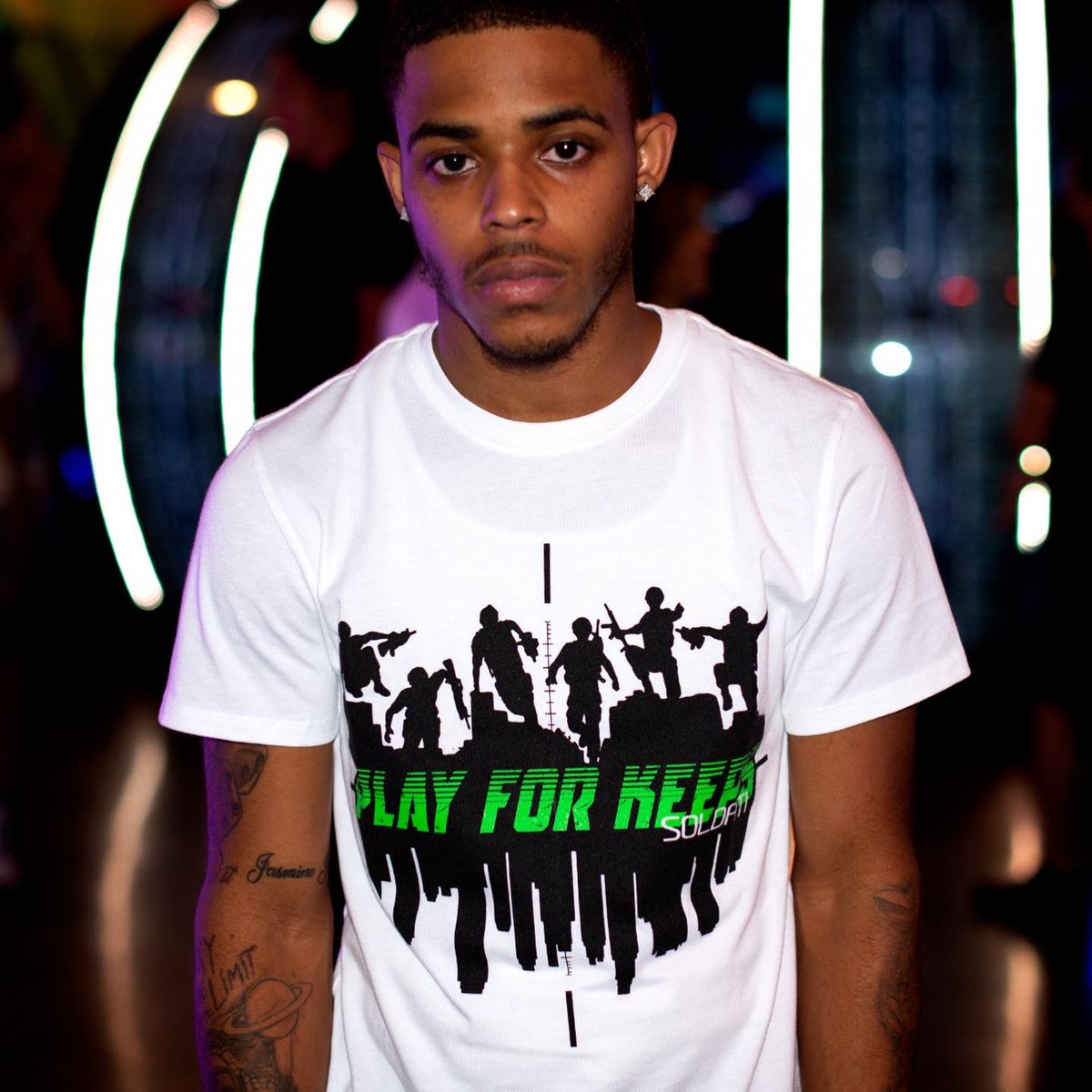 ForSoldiersOnly's tweet photo. Play for keeps
T-shirt
Sizes: Small - 2x https://t.co/zKud4ZtKpS