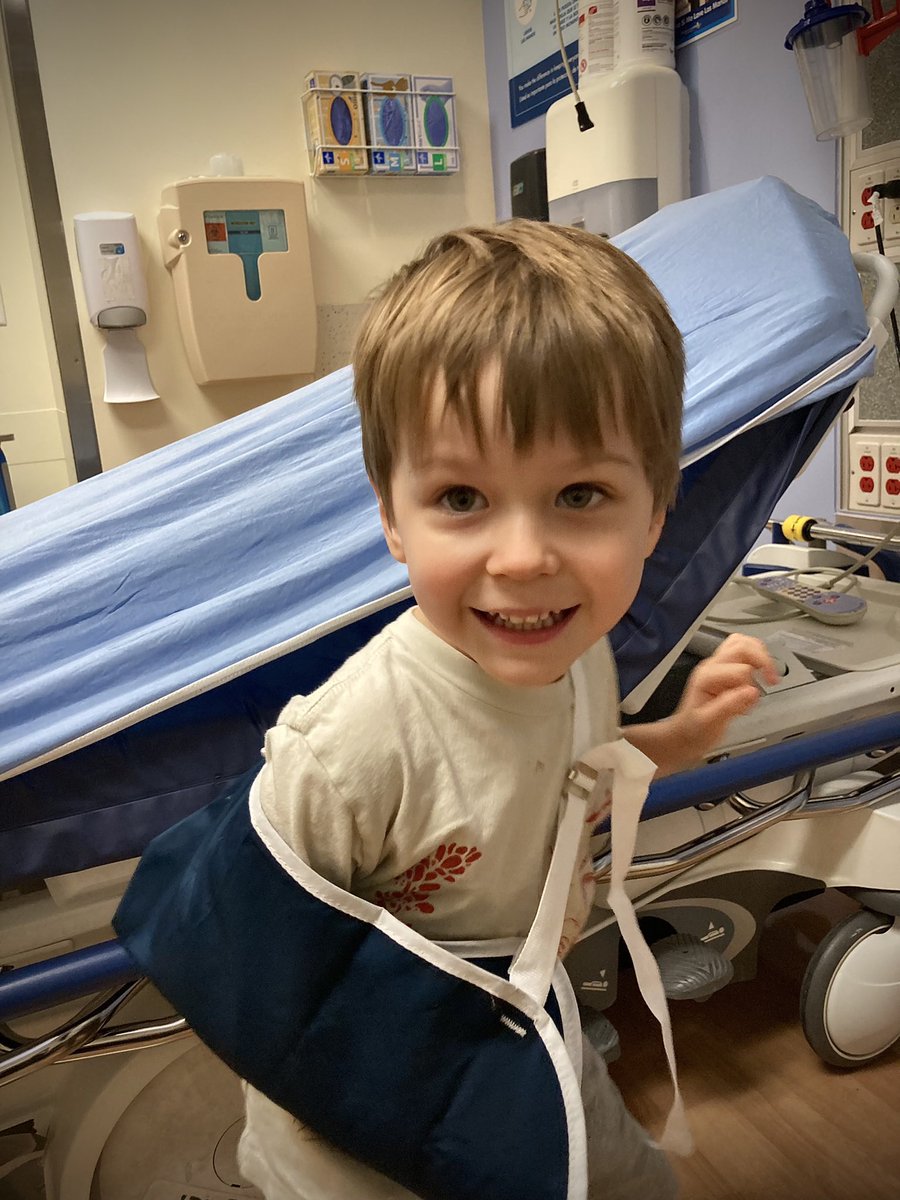 TheSharpDavid's tweet image. “Well, that was a nice trip!”
-Porter, upon returning home from hospital