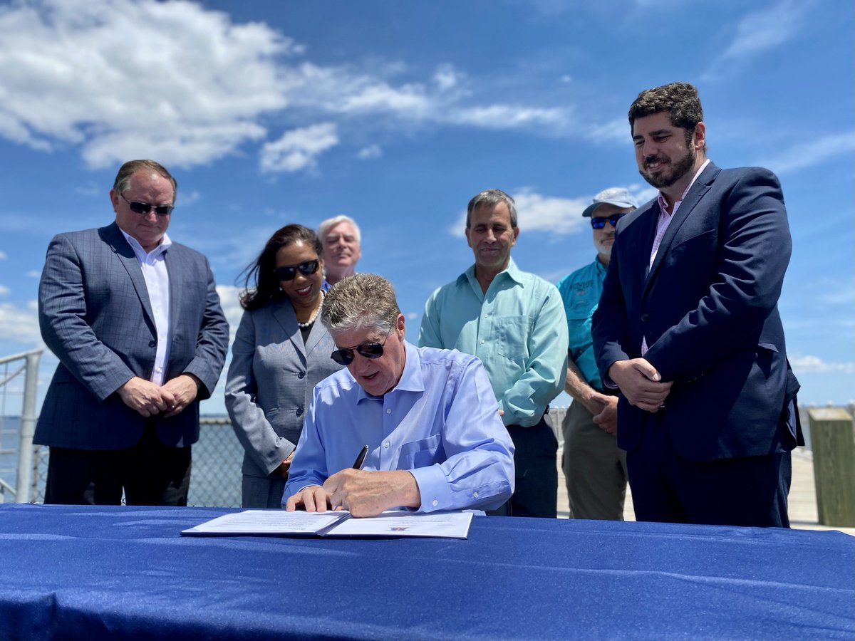 Governor Dan McKee tweet media