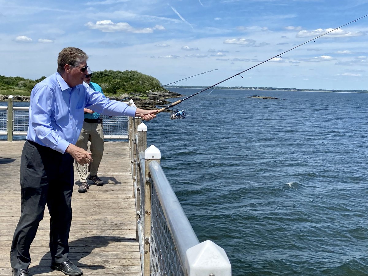 Governor Dan McKee tweet media