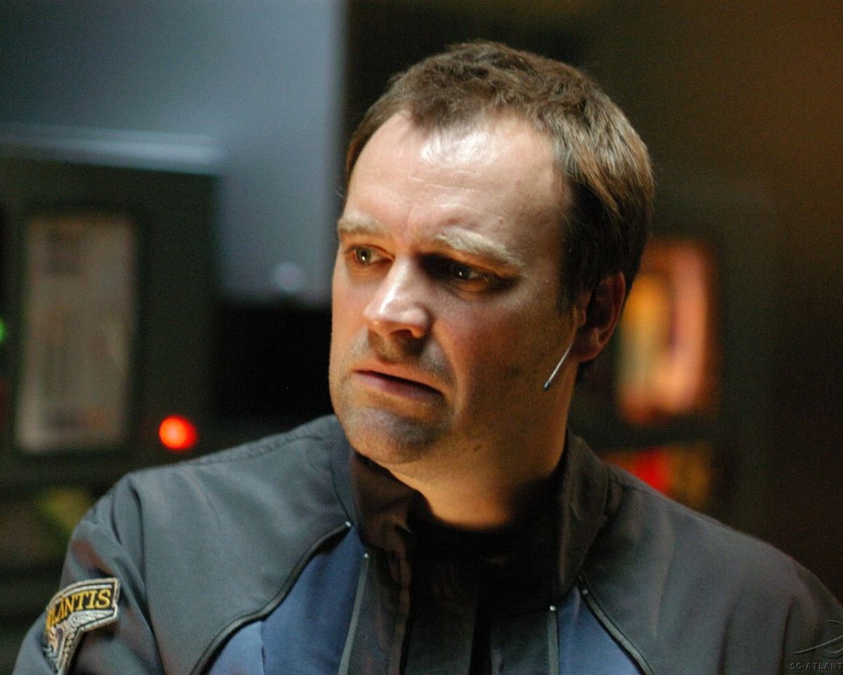 ValWhoOnline's tweet photo. Aujourd’hui, #Stargate fête ses 25 ans ! Comme beaucoup, j’ai grandi avec SG-1, Atlantis… occasion pour moi de vous partager mes 4 personnages cultes 🔥

En l’honneur du #WeWantStargate n’hésitez pas à RT au MAXIMUM avec vos personnages fétiches. Faisons grandir l’événement ! 🙏 https://t.co/kfsnpHJvdQ