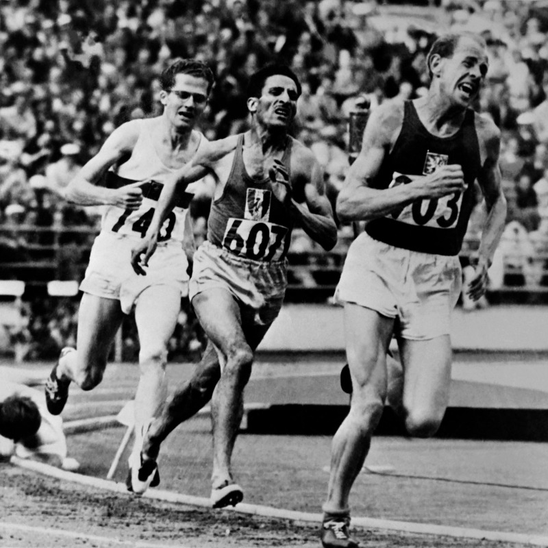 WorldAthletics's tweet photo. The hattrick the great Emil Zatopek 🇨🇿 achieved at the Helsinki @Olympics in 1952 was unprecedented. 

Seventy years on, it remains unmatched in the annals of distance running 👇