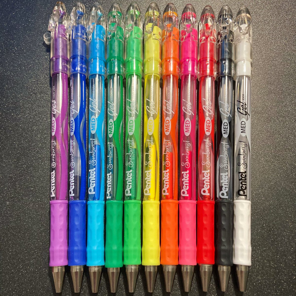 Full original Pentel Sunburst Set, Thought I had posted this, I guess not #penspinning #penspinningmod #penmodding #penmodder #penmod #penmods #pen #penspinner #penspinningcollection #pens #art #hobby #ペン回し