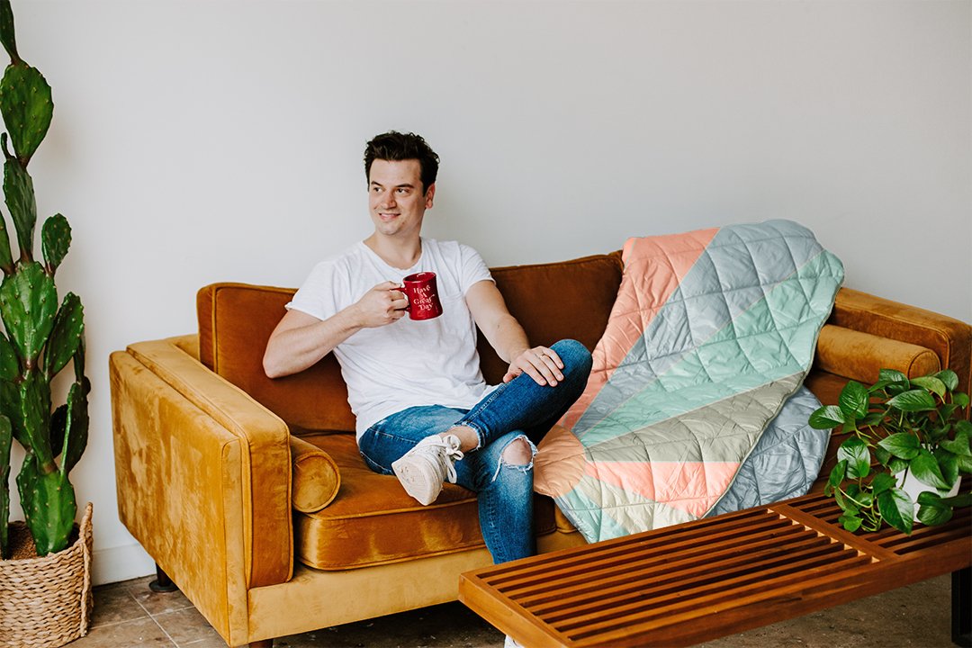 Someone say hot!?  Yes, our blankets during the holiday season. So it is definitely not too early to start showing them off, b/c you know these fill up quickly!!
.
.
#corporategifting #holidayseason #christmasinjuly #promoswag #promoproducts #promotionalproducts