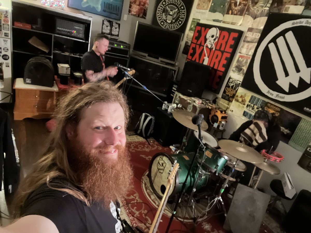 THE HIGHDIVES tweet media