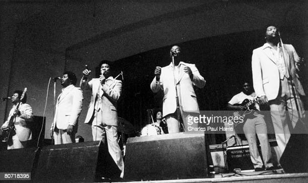 Itsmightyclouds's tweet image. It’s The Mighty Clouds of Joy #throwback