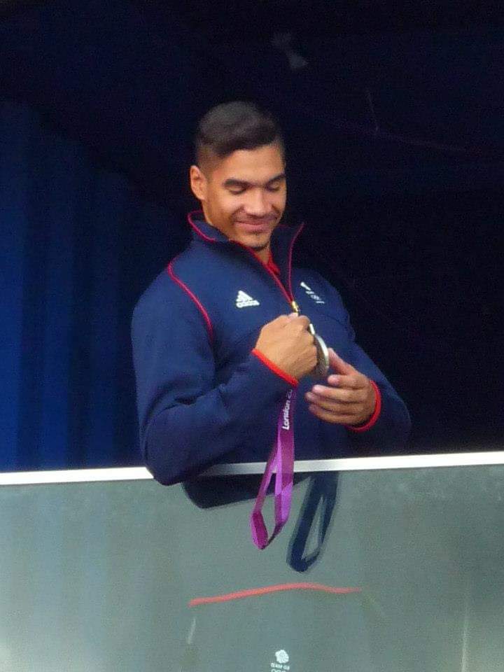 jeffriesxu's tweet photo. The medallists and the media. The people of #My2012. #London2012 https://t.co/K3FS3oZwFJ