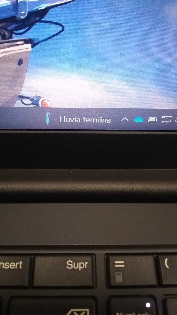 Windows me avisa que está dejando de llover. Todo un detalle.