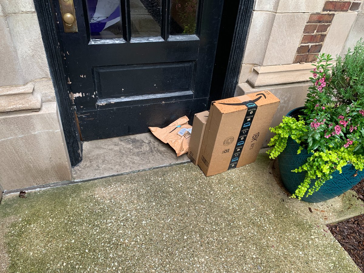 agileInnovator's tweet photo. @Amazon I'm done! All future business will be with @Target or @Walmart  or @bhphoto https://t.co/M2Ze1iLGWy