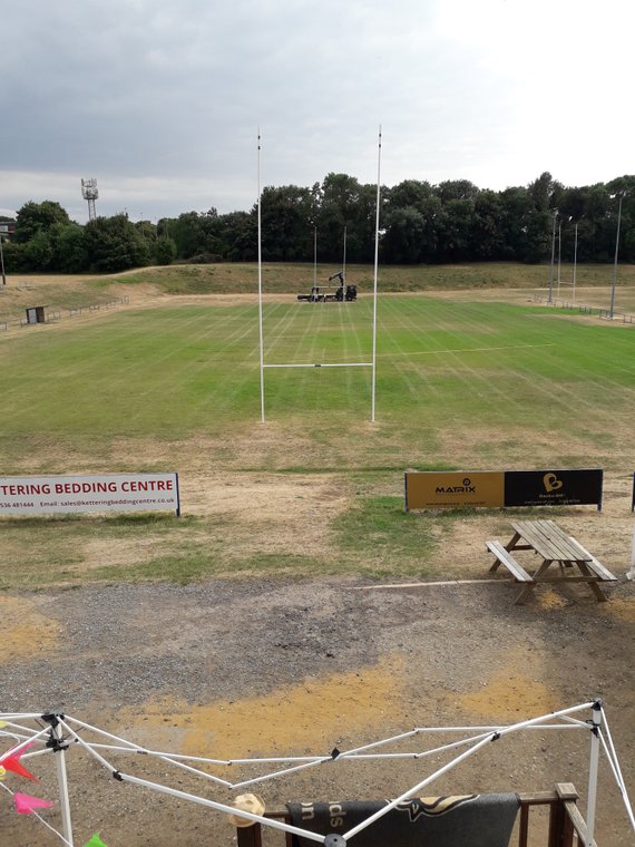 Main Pitch Posts painted and back up at Waverley Road!
ketteringrugby.com/news/main-pitc…