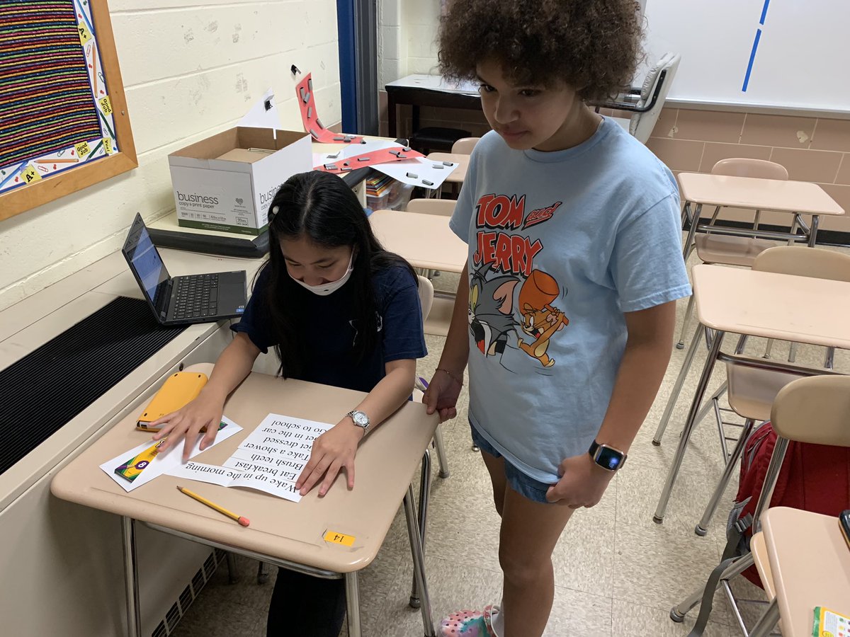 j_eisenberg87's tweet image. #megamath students @CatonsvilleMS put real world situations in order to make connections to mathematics, specifically Order of Operations @BCPSMATH #realworldconnections