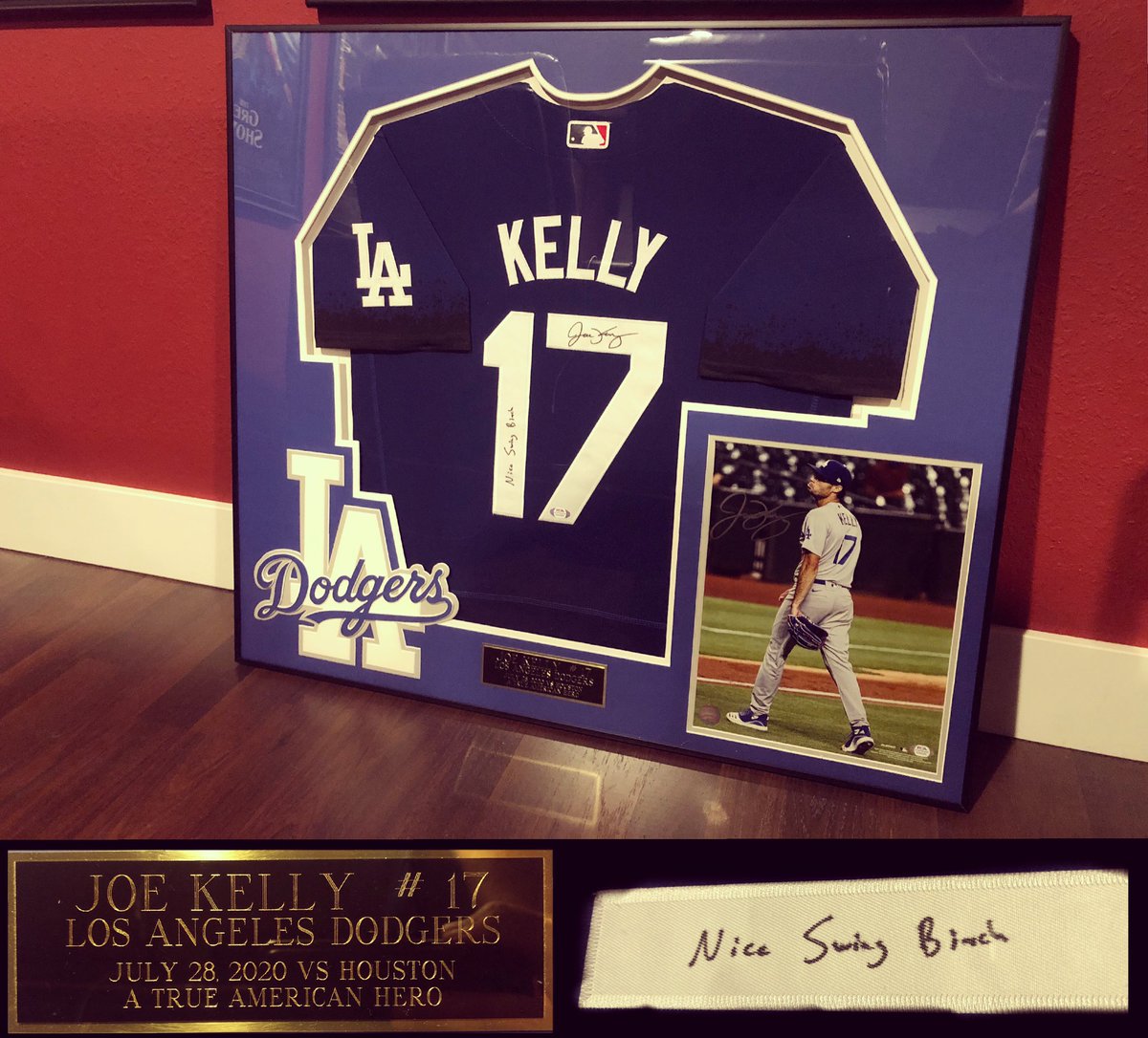 Possibly my favorite piece of Dodgers memorabilia ever. Thanks for the iconic moment <a href="/Dodgers/">Los Angeles Dodgers</a> 
#Dodgers #JoeKelly #FreeJoeKelly #ILoveLA #HoustonAsterisks #NiceSwing #NiceSwingBitch