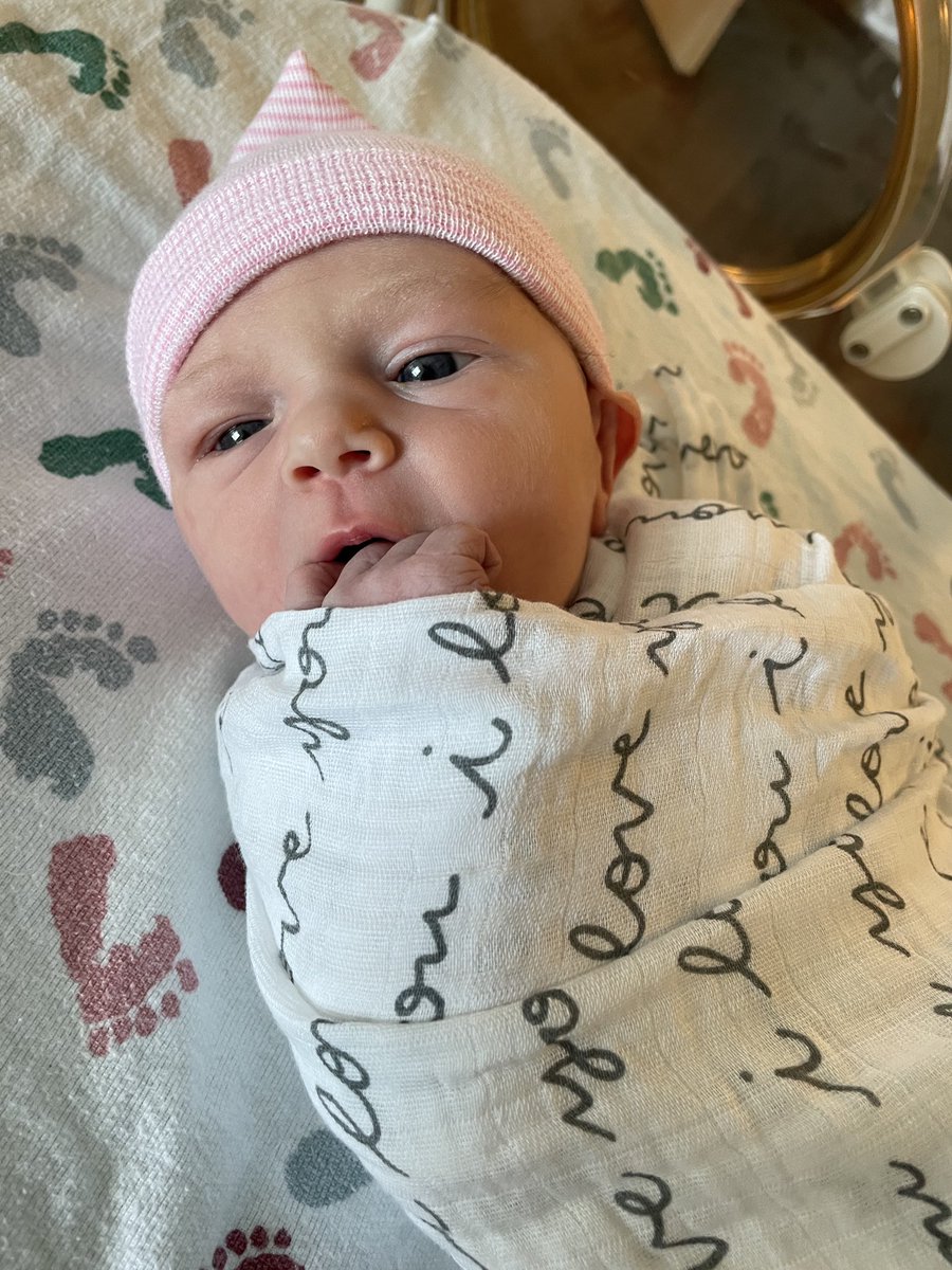 Miss Presley Jade Murray finally made her debut on July 14, 2022. 💕

Our baby girl is already so loved 💫🌻
