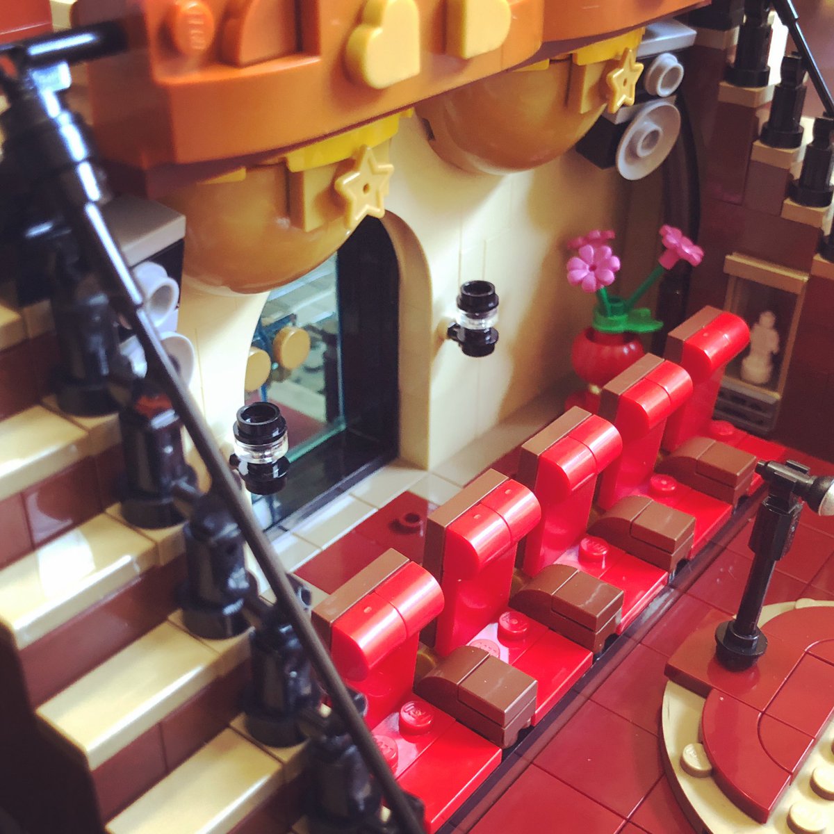 thisoldlego's tweet photo. Working on the interior of the #Lego Modular Theatre. #AFOL #TFOL #LegoCity #LegoCityUpdate https://t.co/k1wHTGZd6q