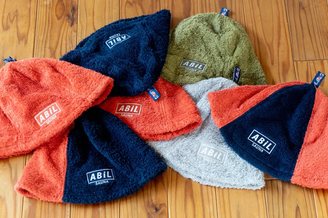 サウナハット、2号機買います。
今回も今使っている物の色違いでタオル地サウナハット☺️
今回はグリーンかグレーやな！
（<a href="/ABiL_japan/">ABiL - サウナブランド</a> ）
※画像はHPより引用
＃サウナ