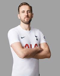 HAPPY BIRTHDAY TO THE BEST STRIKER IN THE WORLD.

Harry Kane 29 Today    