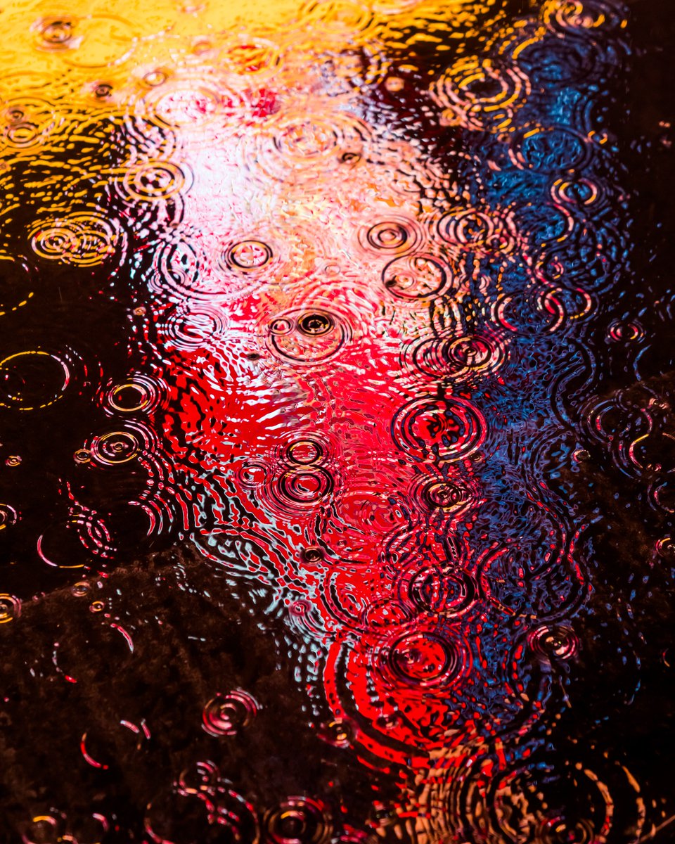 Missed your chance on Drip Drop? Fear not! I just scooped #493 to give away right here. 💧💧💧

To enter, follow me, <a href="/ALLSHIPS/">ALLSHIPS</a>, and RT this post. Winner in 24 hours via random picker. 

opensea.io/collection/dri…