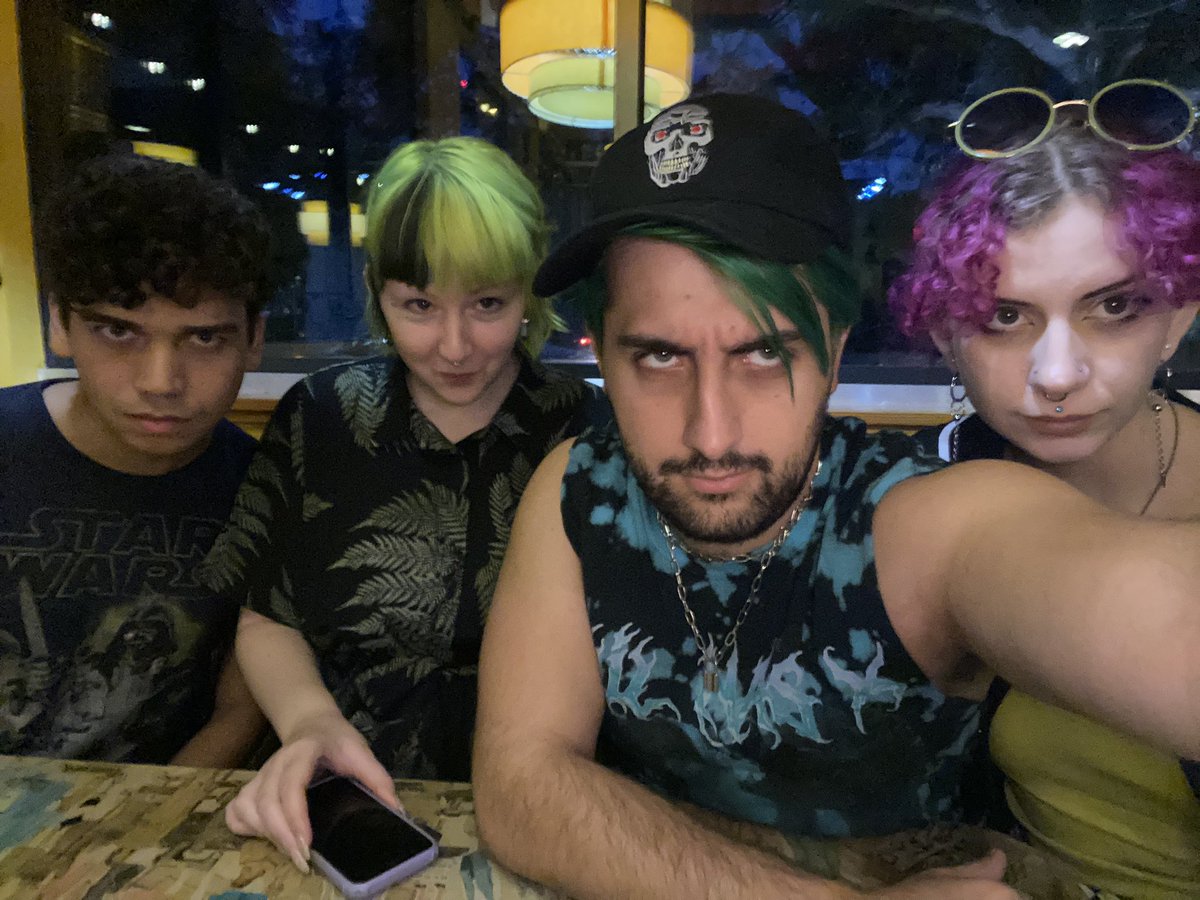 DomGoldOfficial's tweet photo. POV: you didn’t come to trivia causing your team to lose https://t.co/H5wTP6cWH1