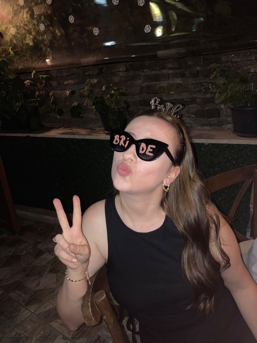 Bi veda edip cıkıcam