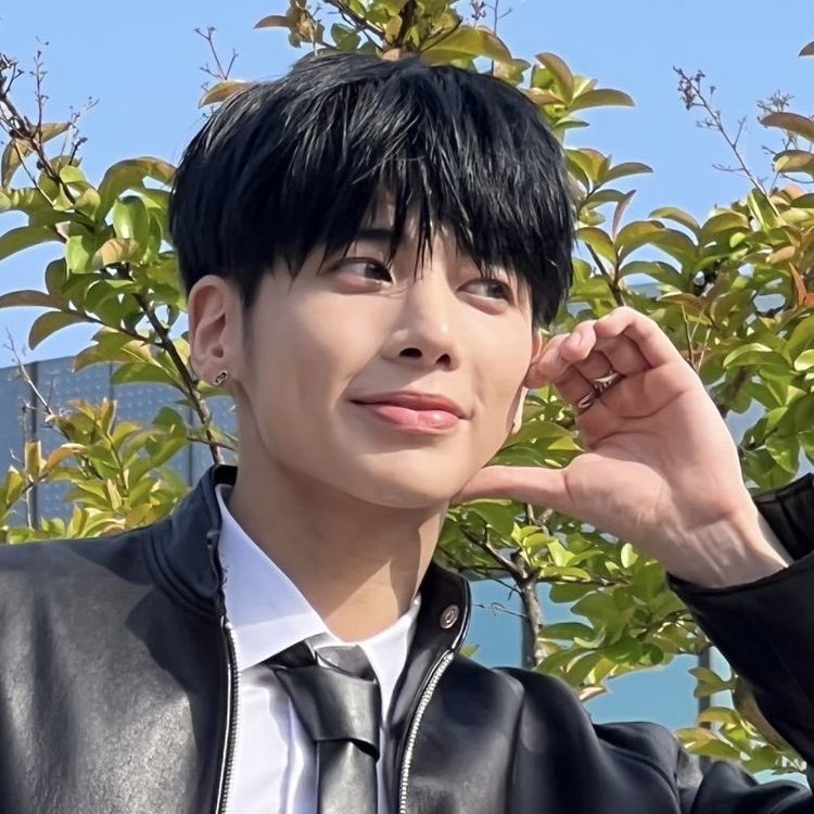 littIetyun's tweet image. 