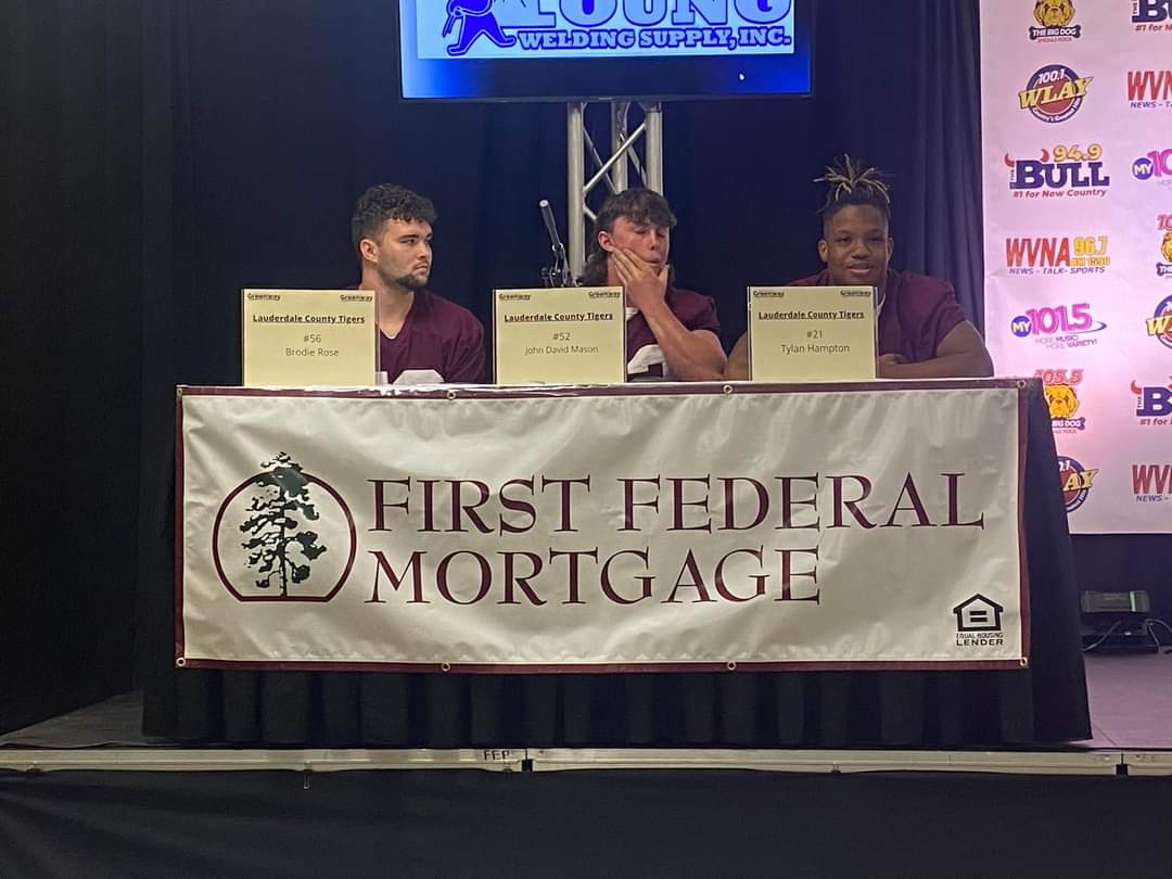 TherealLCTigerFootball tweet media