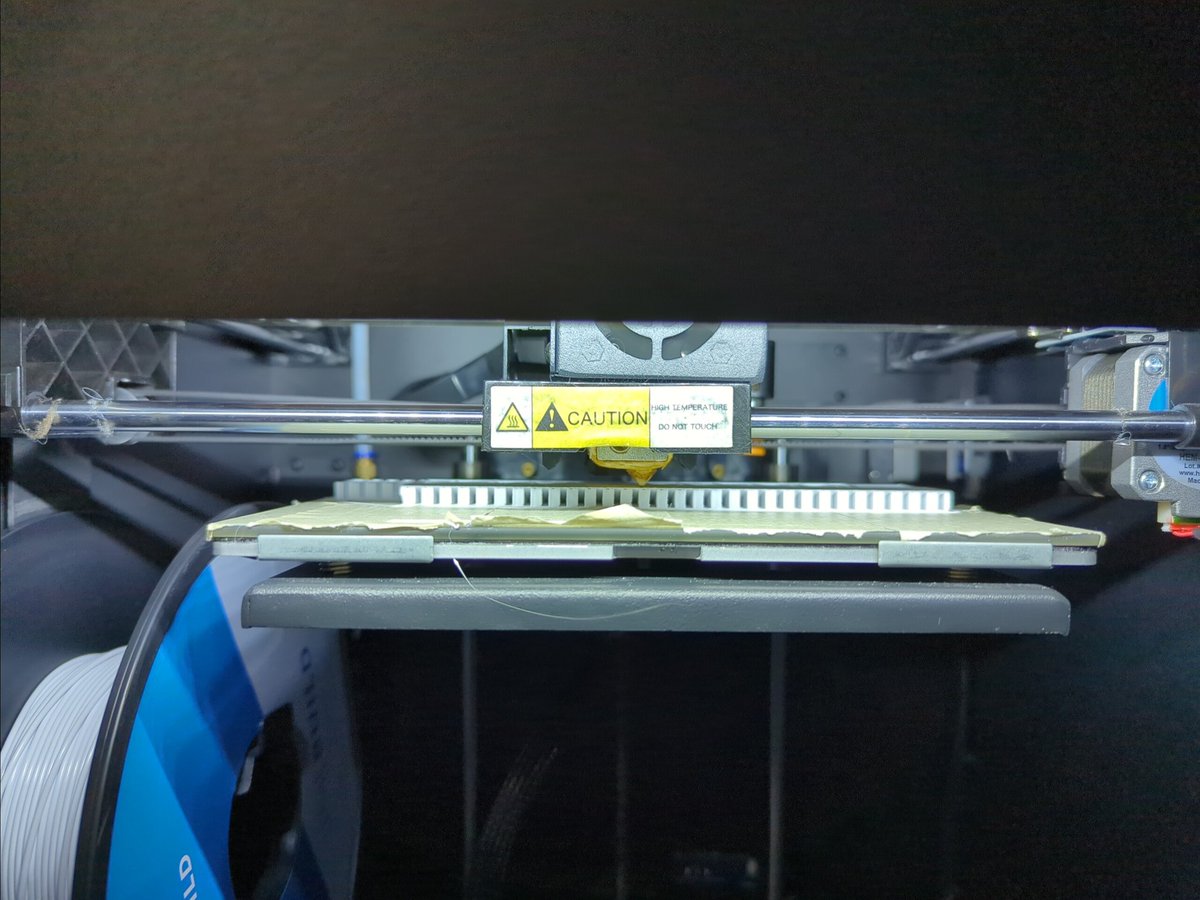 TamirEngineer's tweet photo. Working on #SandaiKitetsu. Using @MatterHackers PLA on @monoprice maker ultimate 2. #3Dprinting #maker https://t.co/RvrgeEpHRJ