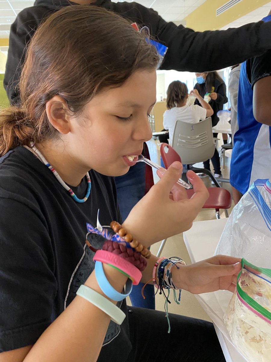 Homemade ice cream 🍦Oh what fun!
⁦<a href="/WJCCSchools/">WJCC Schools</a>⁩ @Summerschool