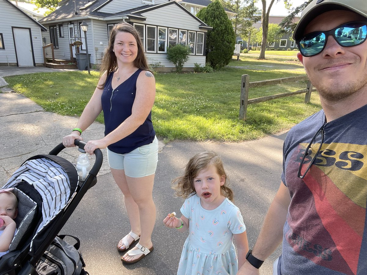 Adam Miller (@adammiller0615) on Twitter photo Apparently you canāt go for a #NationalGoForAWalkDay without a boatload of snacks⦠<a href="/kellyflagg/">Kelly Flagg</a> #RaisingTheFlagg Apparently you canāt go for a #NationalGoForAWalkDay without a boatload of snacks⦠<a href="/kellyflagg/">Kelly Flagg</a> #RaisingTheFlagg