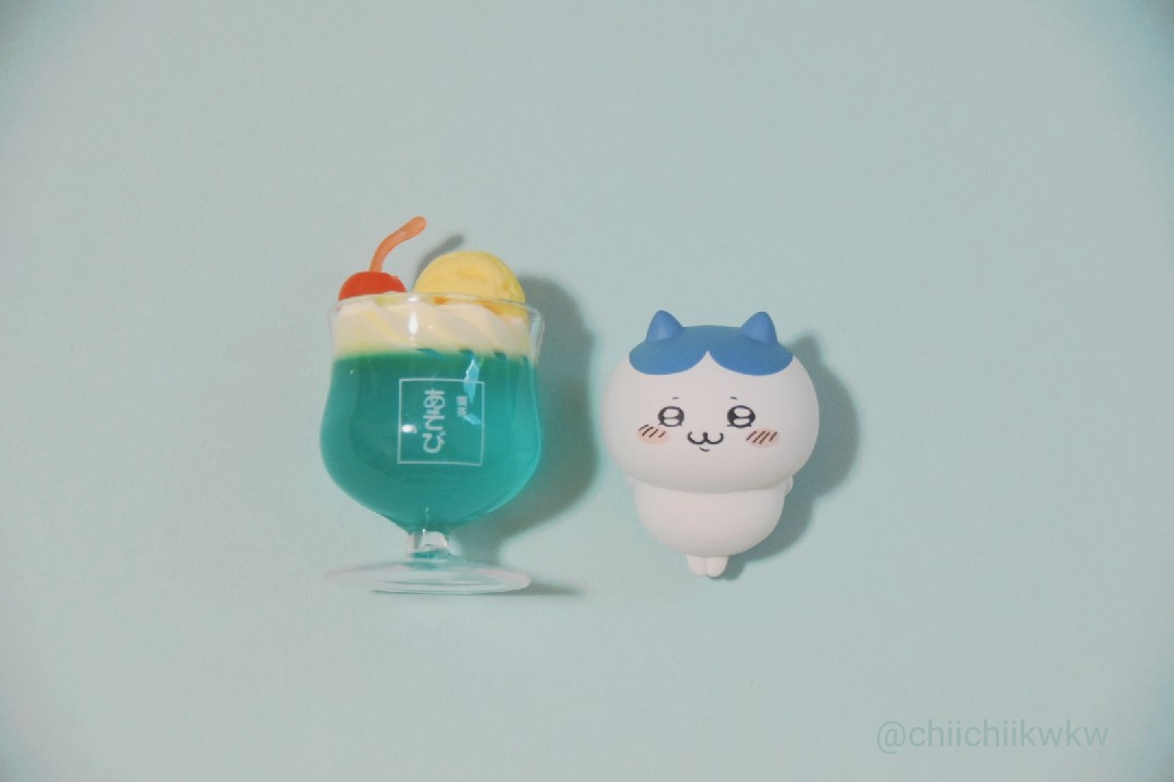 ちいかわ ムン顔 ハチワレ マスコット ちいかわ ムン顔 ハチワレ マスコット