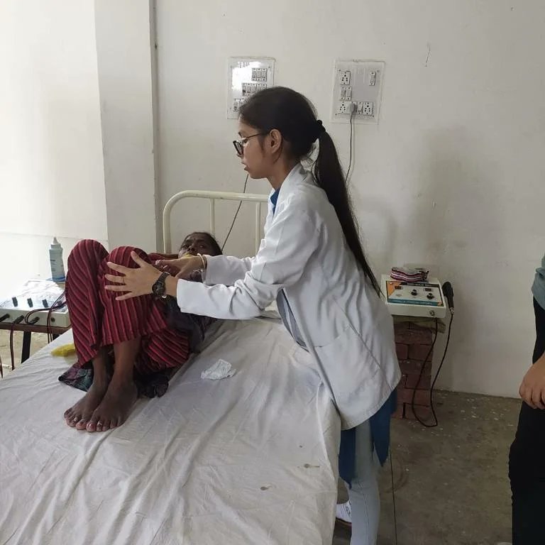 BaddiUniversit's tweet photo. Department of Physiotherapy, Baddi University successfully conducted a Free Health Checkup and Physiotherapy Camp in Makhnumajra, Baddi on 23 July 2022. Patients were assessed and treated by our Professional Team.
#physiotherapist #physiotherapy  #BaddiUniversity #BUEST https://t.co/vBp38Ee7Ex
