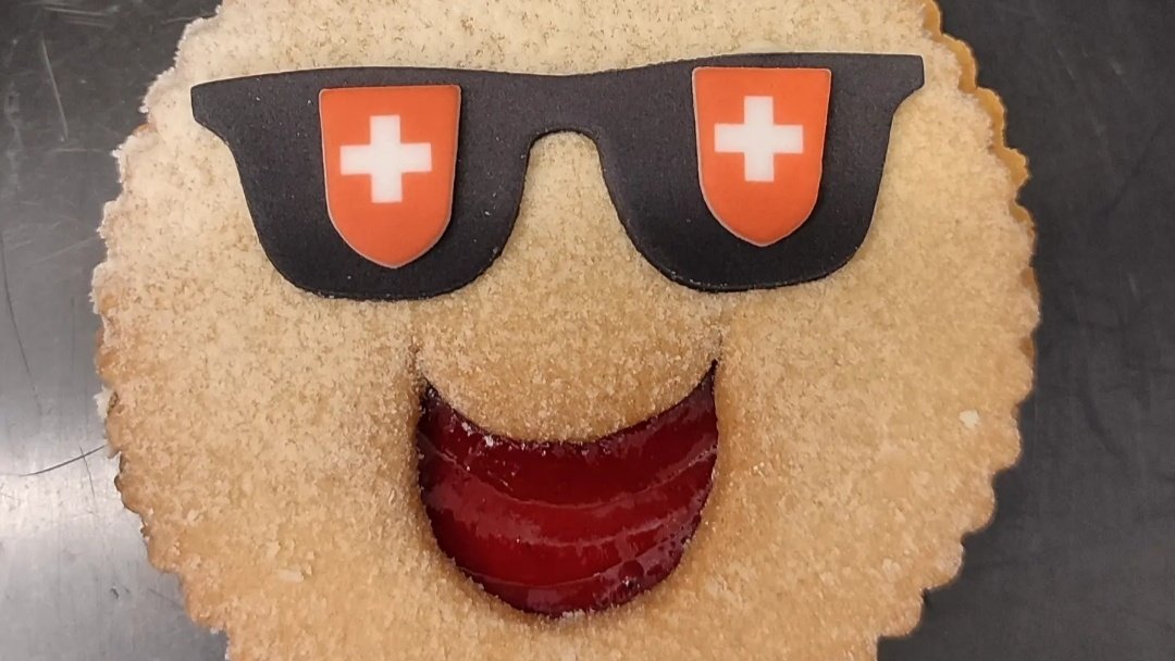 sonnebeck's tweet photo. Ein #Lächeln zum Mitnehmen...😎 https://t.co/mvwMGorzkt