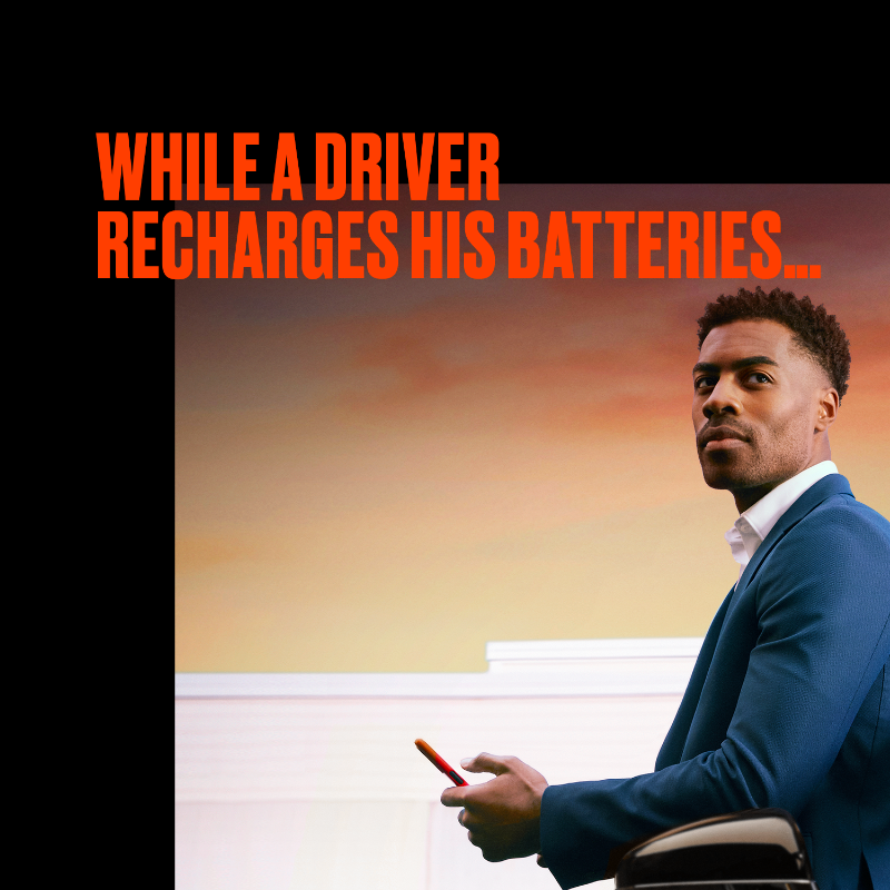 wearemobilizers's tweet photo. What if you could turn a whole fleet of electric cars without restricting the drivers?

With #MobilizePowerSolutions, we provide drivers an all-in-one app with a single pass. In Limo with #DriverSolutions, drivers have all the cards in their hands.

🚗♻️🔋 #WeAreMobilizers