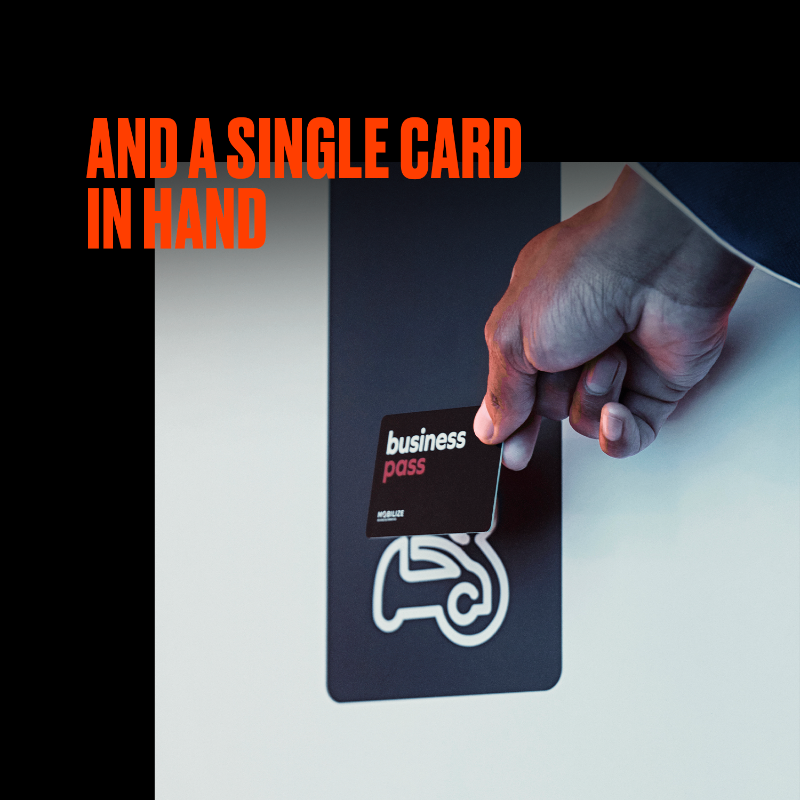 wearemobilizers's tweet photo. What if you could turn a whole fleet of electric cars without restricting the drivers?

With #MobilizePowerSolutions, we provide drivers an all-in-one app with a single pass. In Limo with #DriverSolutions, drivers have all the cards in their hands.

🚗♻️🔋 #WeAreMobilizers