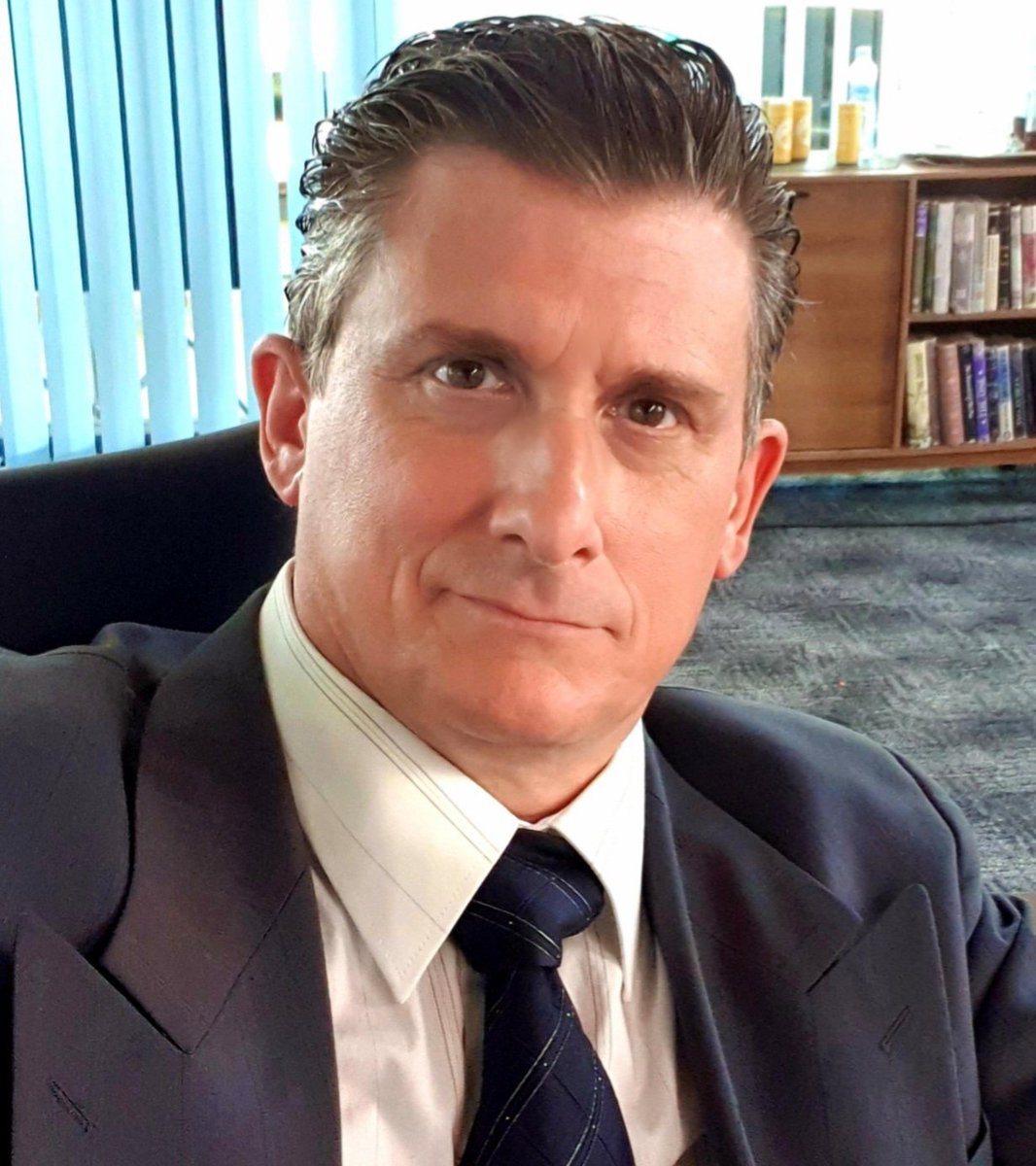 My last day of filming today on The King Of Sunflower until next month. Always a joy working with such a wonderful cast, crew &amp; director. Alot happening in London next week until I return. Can't wait!
#actorslife #onlocation #livingthedream #grateful #drama #focused <a href="/iAM_Global/">International Artists Management</a>