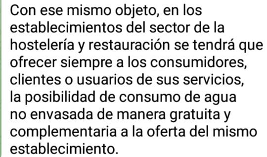 El agua mineral embotellada es 200 veces más cara que la del grifo, y no es de mayor calidad, siendo considerada todavía en España como un producto minero. Afortunadamente ya es obligatorio en bares y restaurantes que te ofrezcan agua del grifo gratis. Pídela si te apetece.