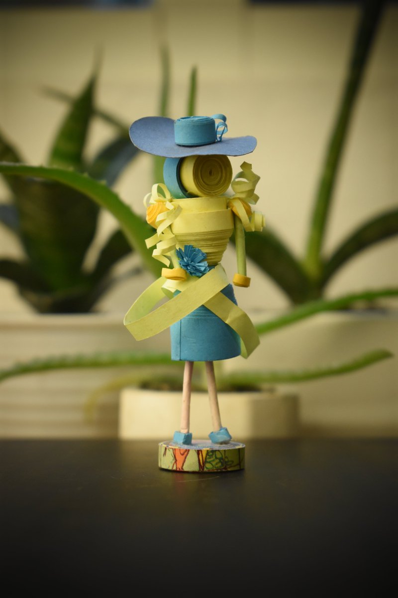 Papier Queen Community tweet media