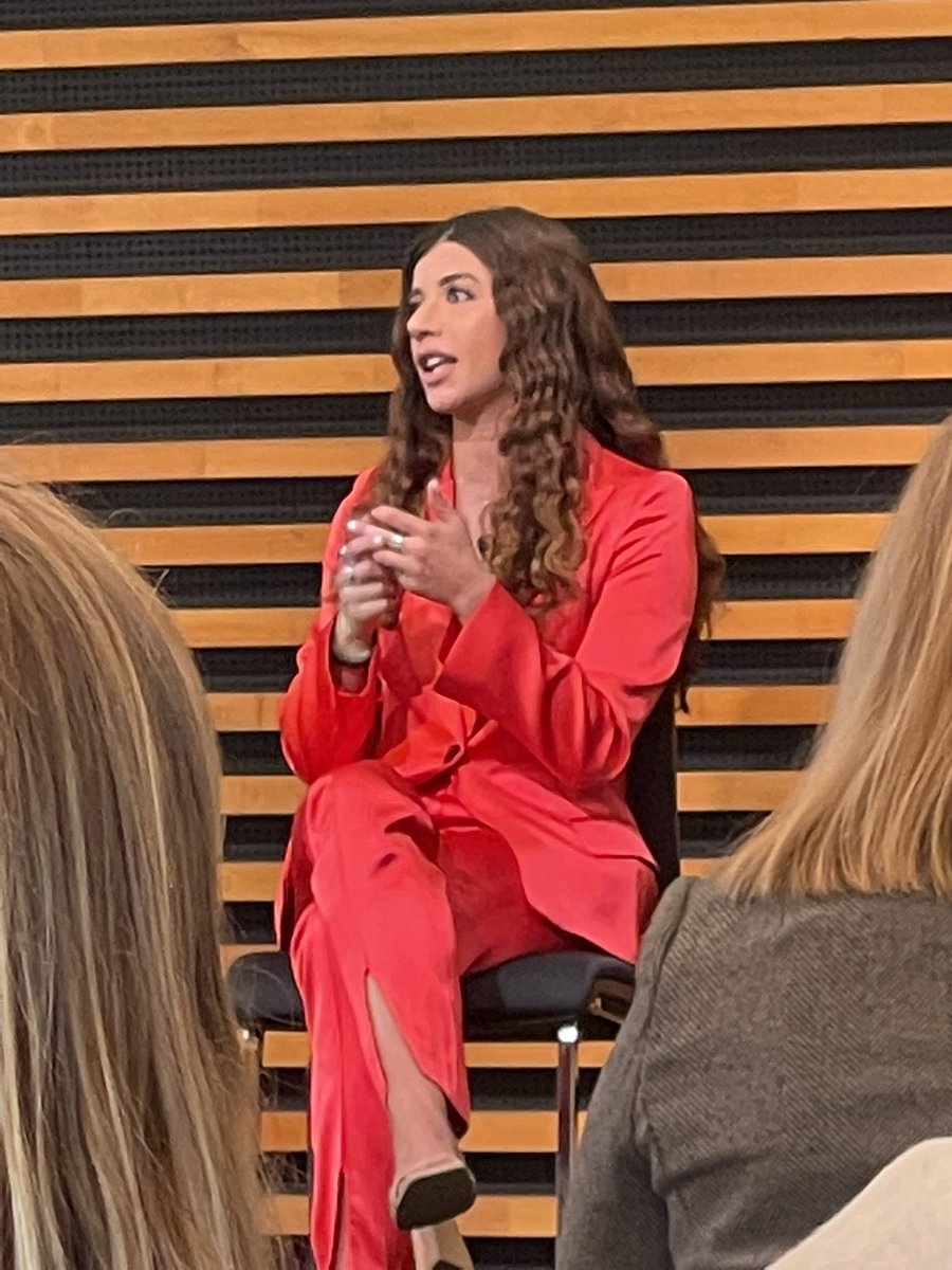 Simone Douglas tweet media