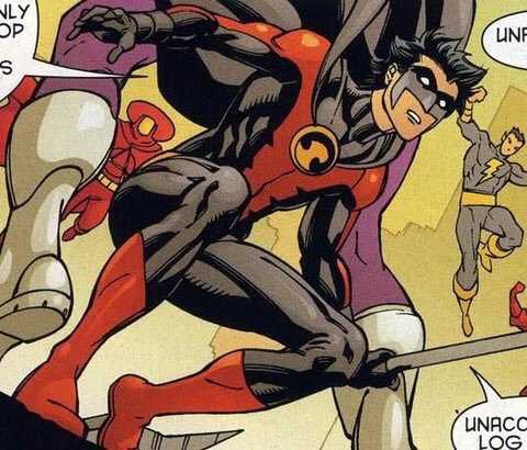 Max the comics guy does comics about comics on Twitter: actually really liked Tim's Red Robin costume that only existed on the evil internet, even if was a little