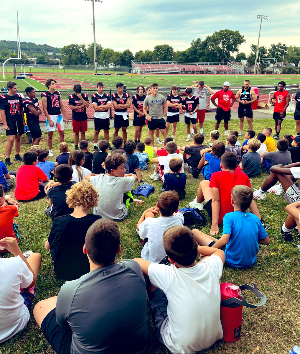 BoontonFootball's tweet photo. Family! Current, former, and future Bombers listening to @DannyPortas19, who now plays for @IthacaBomberFB. Danny talked to our Junior Bomber Football Campers about what it takes to be successful. https://t.co/pq7t0aHAIE