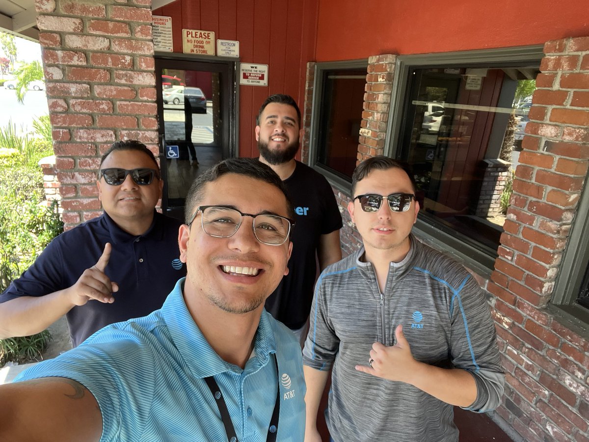 GarrettClarkIHX's tweet photo. Had a contest last month for who ever on the team beat me on metrics would get lunch. Kudos to @JerryBritoATT and Manny for winning the contest! You all killed it last month ! #runitback #notorious #riverside3 @andrew_oum @brianxjr @kdavies_ihx @IHXPacific https://t.co/mKrisTMMBJ
