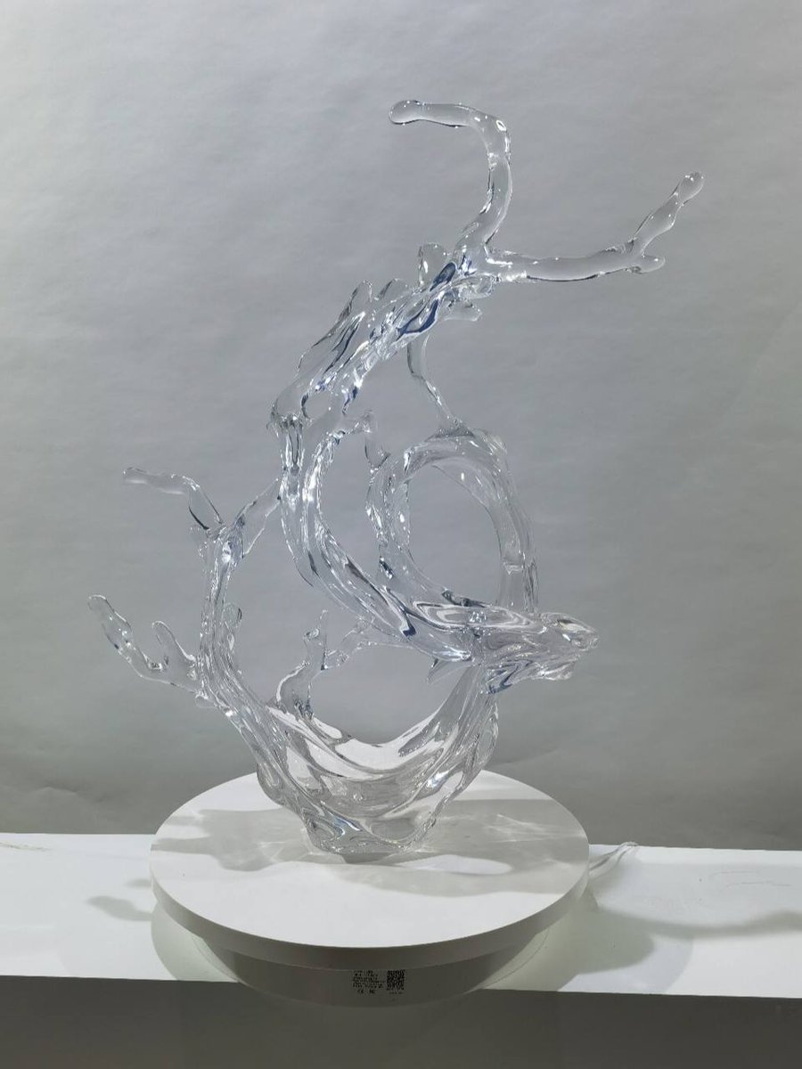 Asmileslo's tweet photo. Exquisite artwork. Transparent resin🥰 https://t.co/vRszgHbBPN