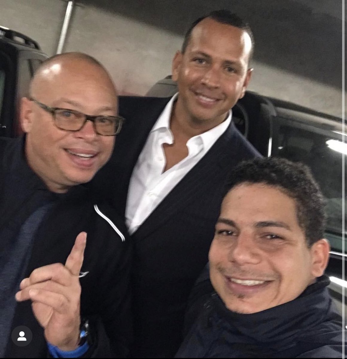 MannyJR99's tweet photo. Happy birthday to both love you guys @arod @joedunand10 many blessings wishing you long healthy life enjoy β¨ππ»β¨ππͺπ» #therodriguez #arod #PrettyJoe https://t.co/cGMKK7ysP4