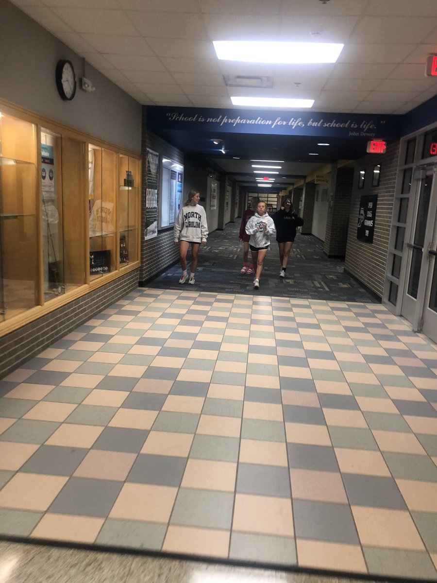 CougarGCSoccer's tweet photo. Tuesday practice involved @AURavensWS camp review plus our ladies walking each freshman through their class schedule. Hopefully, Day 1 is a little less daunting!
#ndnt
#rememberwhenyouwerenew https://t.co/XJlut0WuhI