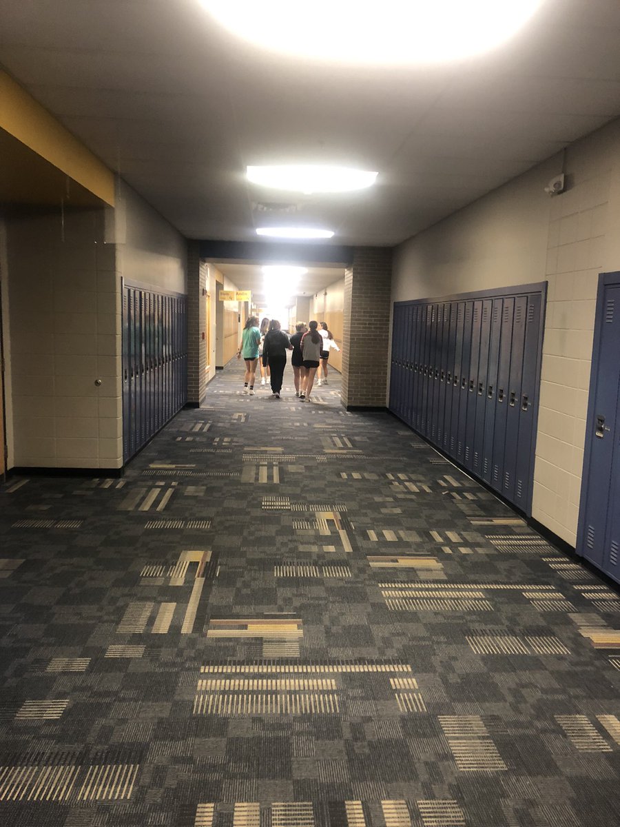 CougarGCSoccer's tweet photo. Tuesday practice involved @AURavensWS camp review plus our ladies walking each freshman through their class schedule. Hopefully, Day 1 is a little less daunting!
#ndnt
#rememberwhenyouwerenew https://t.co/XJlut0WuhI