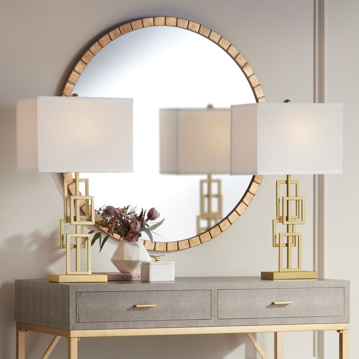 LampsPlus's tweet photo. Shape your home just the way you like it 💁🏼 #myLampsPlus

Shop table lamp sets: https://t.co/0dxL91Dp2o

#TableLampSet #TableLamps #Geometric #GeometricDecor #HomeLighting #Desk #AccentTable #GreyandGold https://t.co/gKXZ36pFtn