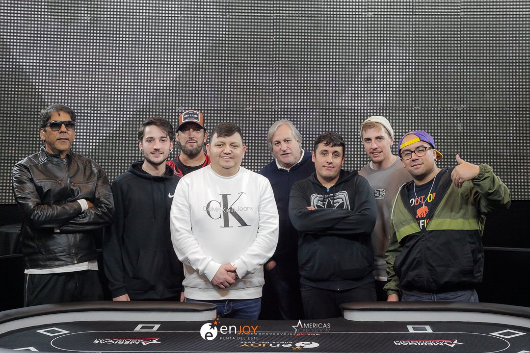 EnjoyPuntaPoker's tweet photo. Luego de un arduo día de juego, Tonin lidera la Mesa Final del Main Event ⚡
📸: @codigopoker
#EnjoyPokerTour #EnjoyPoker #EnjoyClub
@americascardroom @AcrLatam https://t.co/hiNK5j2al8