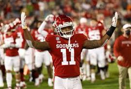 daylanmccutch11's tweet photo. After a great camp and conversation with @CoachVenables I’m truly blessed to receive an offer from the University of Oklahoma!! #BoomerSooner 
@OU_CoachGundy 
@coach_jackson49 
@ChrisRossLOJO 
@Coach_Lavender 
@leopardfootball https://t.co/GOPsA2lKpW
