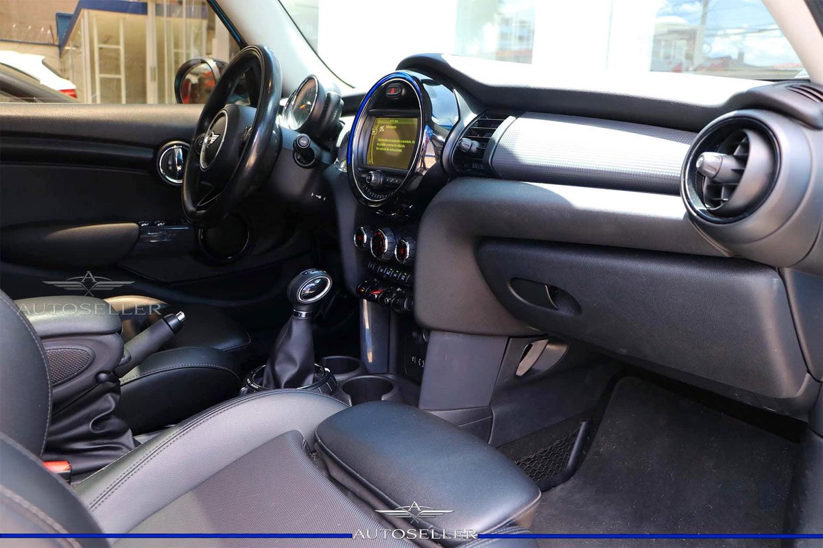 AUTOSELLER2's tweet photo. #MINI🇬🇧
🚘 #Cooper 
✅2016
🚢Importado 
🏎#Motor 1.5L Turbo 
🏁 134 hp
✅Bolsas de Aire Originales 
✅Automática de 6 Vel
⚜️Cuero  
✅Techo Panorámico 
⚡️Led y Neblineras
🔵Pantalla Multifuncional 
✅Mandos al Timón 
✅Aros R/16
Precio:Q.109,995
📲WhatsApp:5203-8291
#guatemala https://t.co/1VvdIayoEO