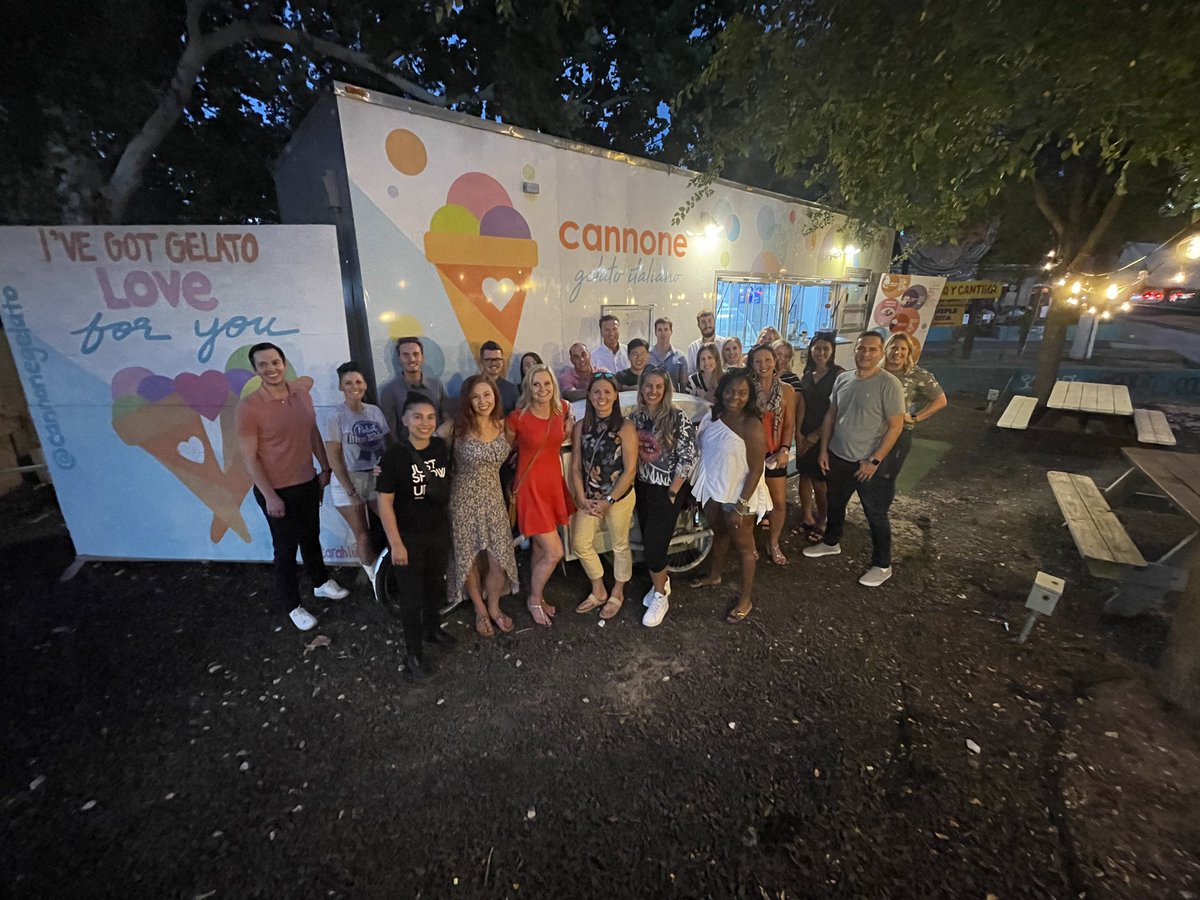 SwordHQ's tweet photo. We had a blast tonight on our food & music tour with @austindetours! Great food, great music, and great people. #swordhealth #MSK https://t.co/n9RDER64jZ