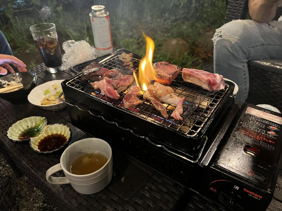 R3551220752's tweet photo. こんにちは😃
暑い日が続いてますねー💦💦
体調管理気をつけましょう😊
8月の祐夢のお休みは
8月1日(月)
8月9日(火)
8月16日(火)
8月22日(月)
8月23日(火)
8月24日(水)
8月29日(月)

※8月13日(土)、8月28日(日)は
　イベントを予定
※  8月21日(日)は貸切営業となる　　
　為、通常営業はお休みです。 https://t.co/ctWdsLip8O